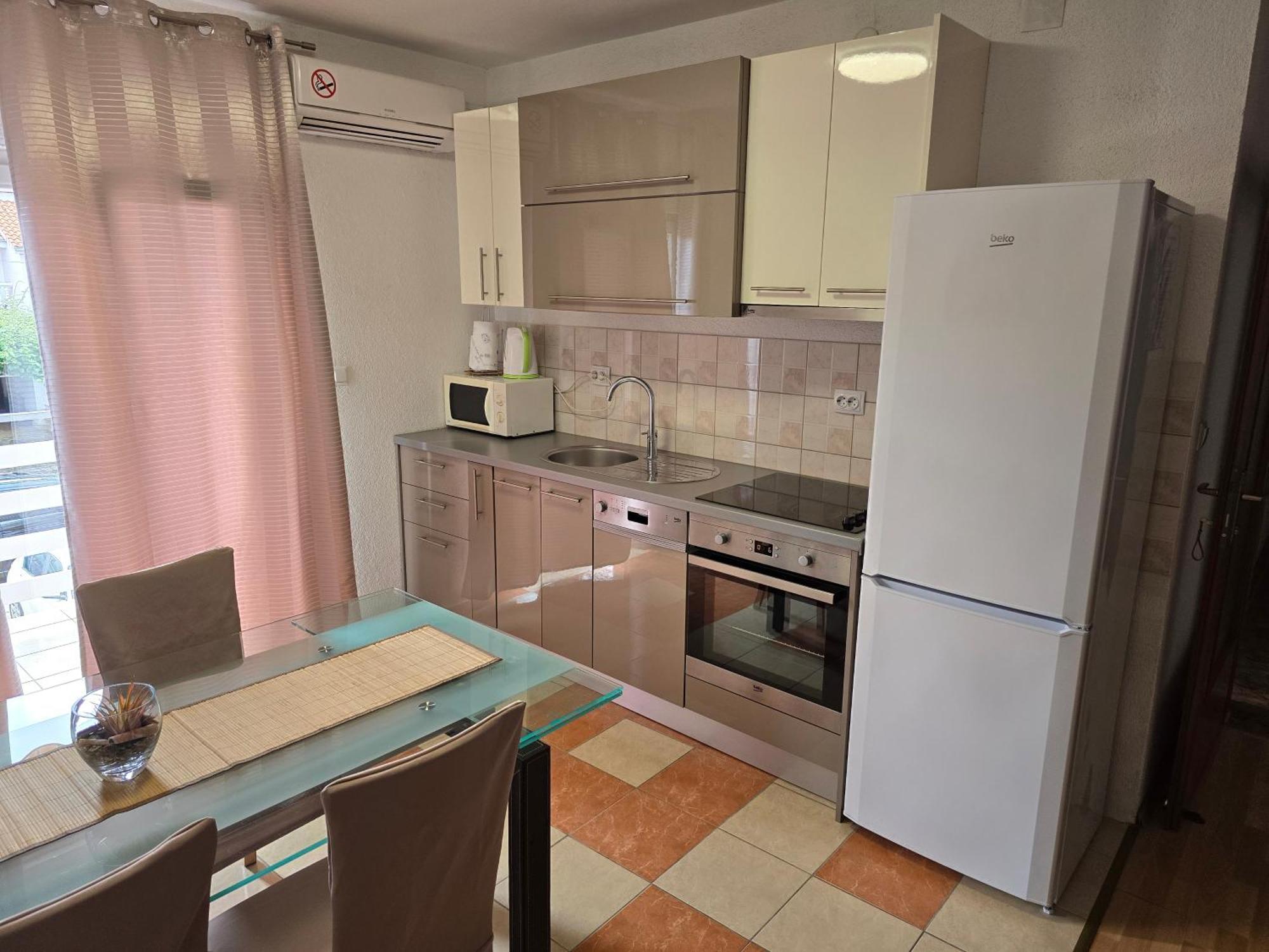 Apartmens Leona Zadar Eksteriør bilde