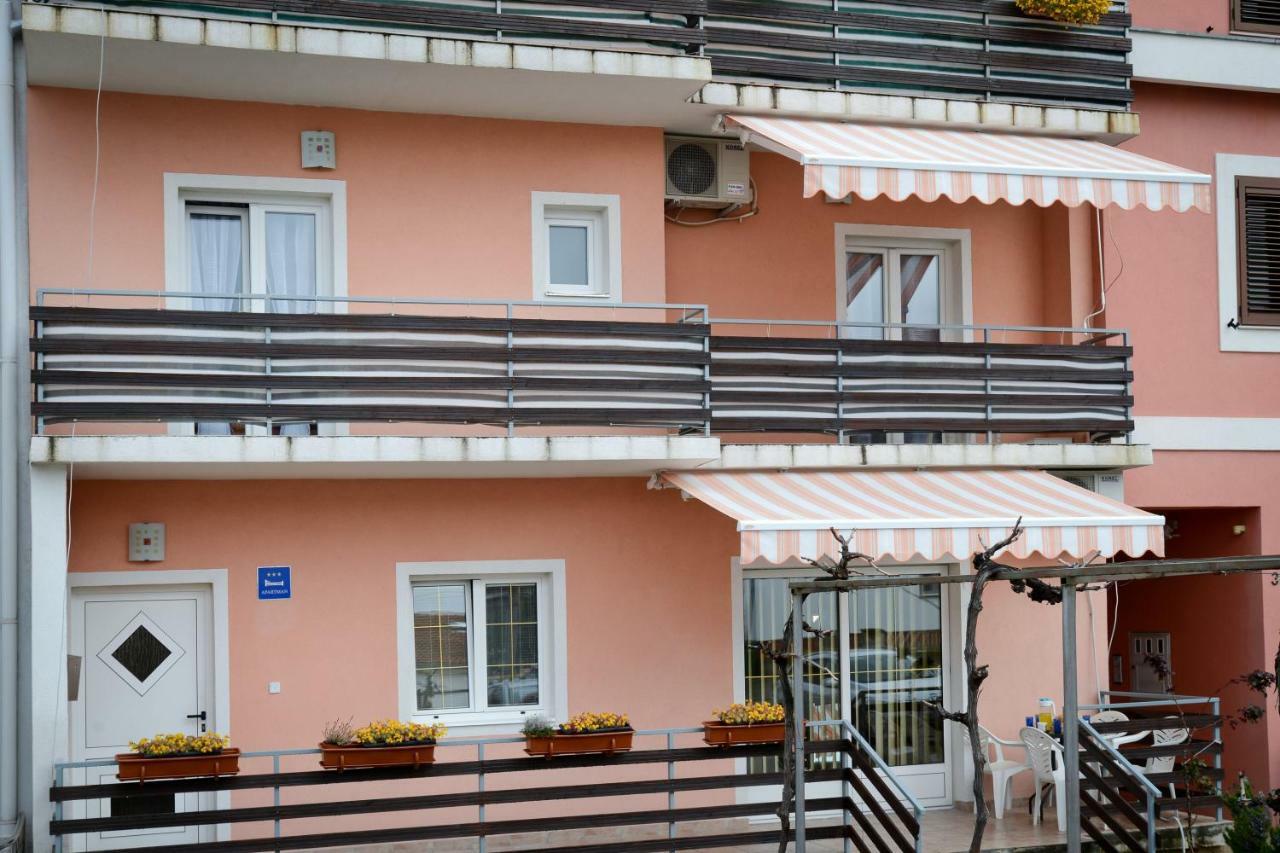 Apartmens Leona Zadar Eksteriør bilde